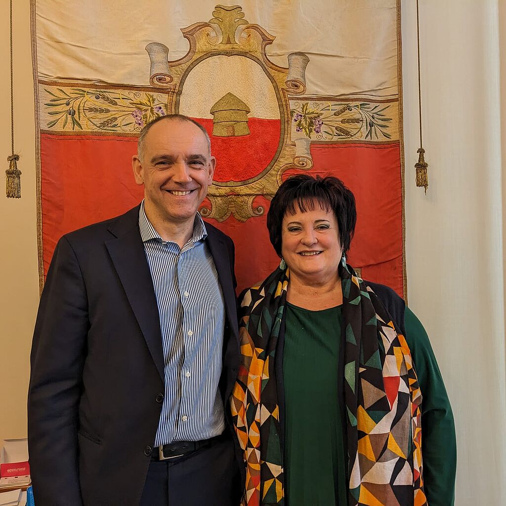 Il sindaco Luca Menesini con la consigliera comunale Silvana Pisani