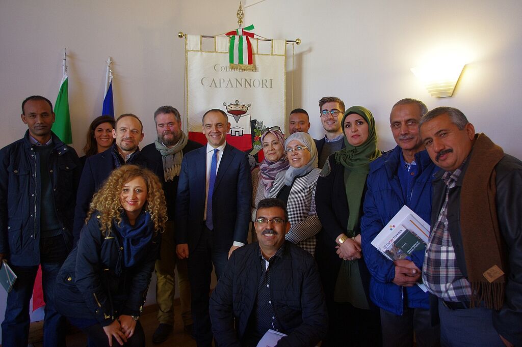 Foto di gruppo delegazione tunisina con amministratori Capannori