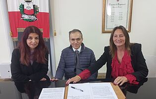 I dirigenti scolastici Gioia Giuliani, Donato Biuso e Maria Rosa Capelli